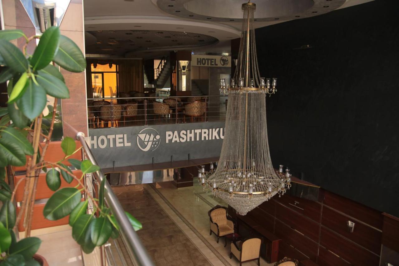 Hotel Pashtriku Gjakova Экстерьер фото
