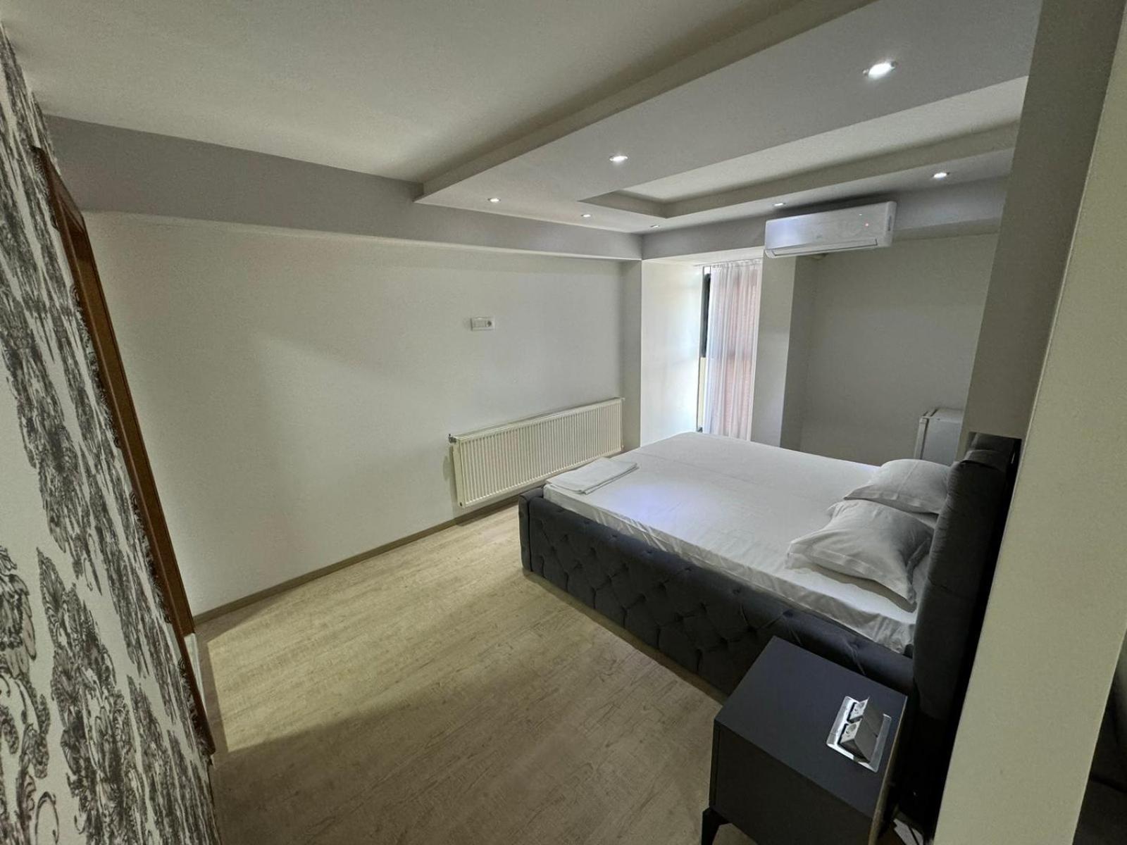 Hotel Pashtriku Gjakova Экстерьер фото