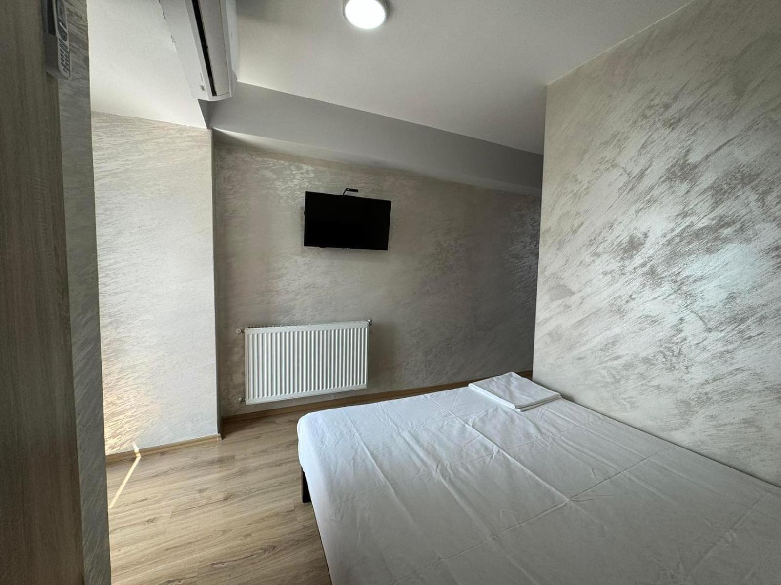 Hotel Pashtriku Gjakova Экстерьер фото